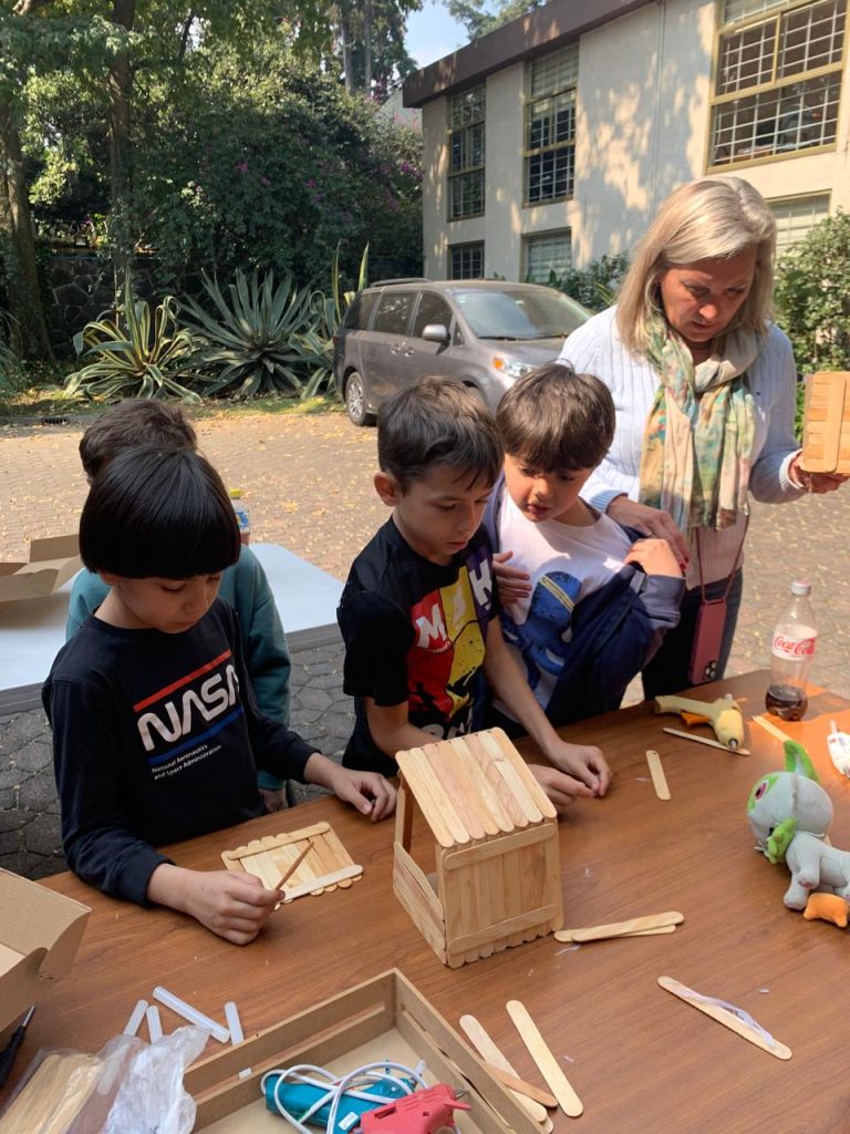 DZIEŃ WIEWIÓRKI W MEKSYKU